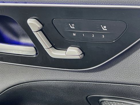 Used 2023 Mercedes-Benz C 300 Sedan image 19