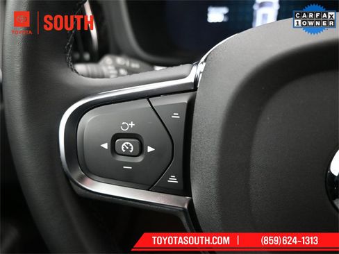 Used 2024 Volvo XC60 B5 Core image 19