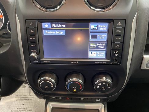 Used 2017 Jeep Compass High Altitude image 33