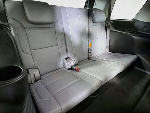 Used 2018 Chevrolet Tahoe LT w/ LT Signature Package AWD/4WD image 24