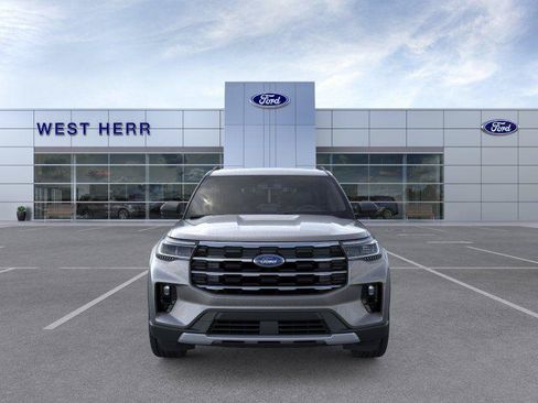 Used 2026 Ford Explorer Active w/ Active Comfort Package AWD/4WD image 6