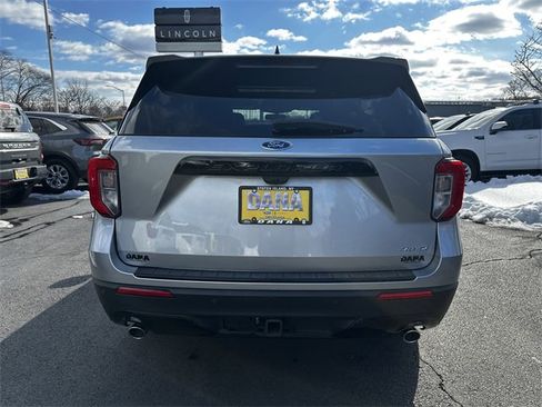 Certified 2023 Ford Explorer ST-Line w/ Class IV Trailer Tow Package image 6