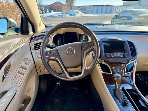 Used 2014 Buick LaCrosse Leather FWD image 9