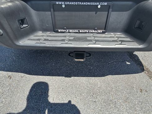 Used 2022 Nissan Frontier S w/ Technology Package RWD image 10
