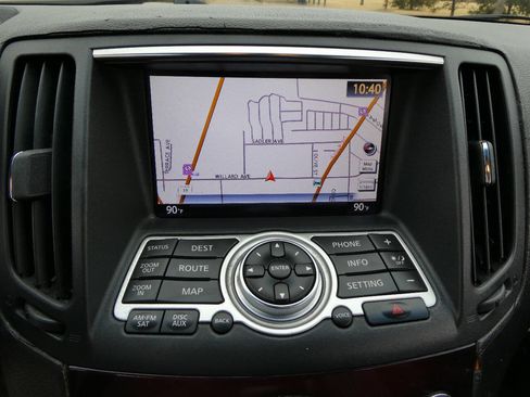 Used 2012 INFINITI G37 Sport w/ Premium Pkg image 17