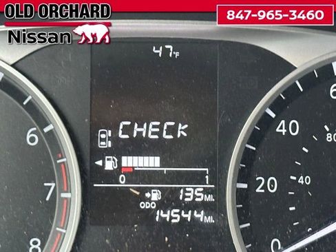 Used 2025 Nissan Versa S image 21