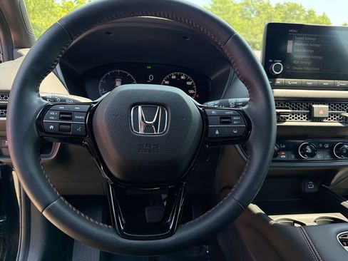 Certified 2024 Honda HR-V Sport image 11
