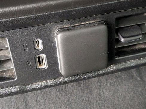 Used 2024 GMC Sierra 1500 SLT image 26