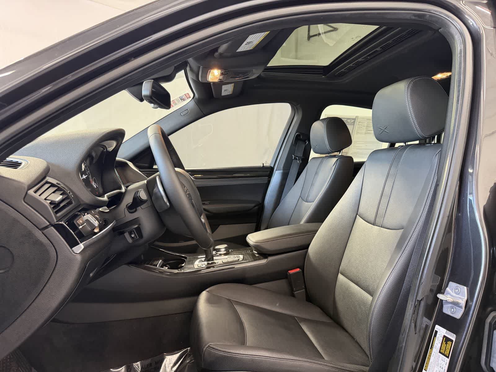 Used 2018 BMW X4 xDrive28i AWD/4WD image 10