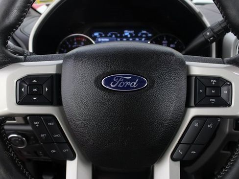 Used 2017 Ford F350 Lariat w/ Lariat Ultimate Package image 13