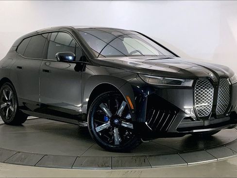 Certified 2024 BMW iX xDrive50 w/ Premium Package image 31