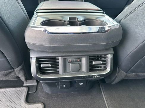 Used 2023 Ford F150 Lariat w/ Equipment Group 502A High AWD/4WD image 15