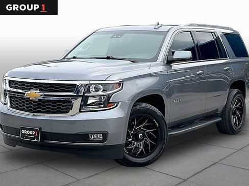 Used 2020 Chevrolet Tahoe LT w/ Luxury Package RWD image 1