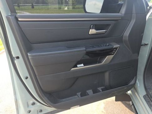 Used 2024 Toyota Tundra Limited AWD/4WD image 20