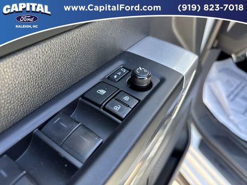 Used 2024 Toyota Tundra Platinum w/ TRD Off-Road Package AWD/4WD image 21