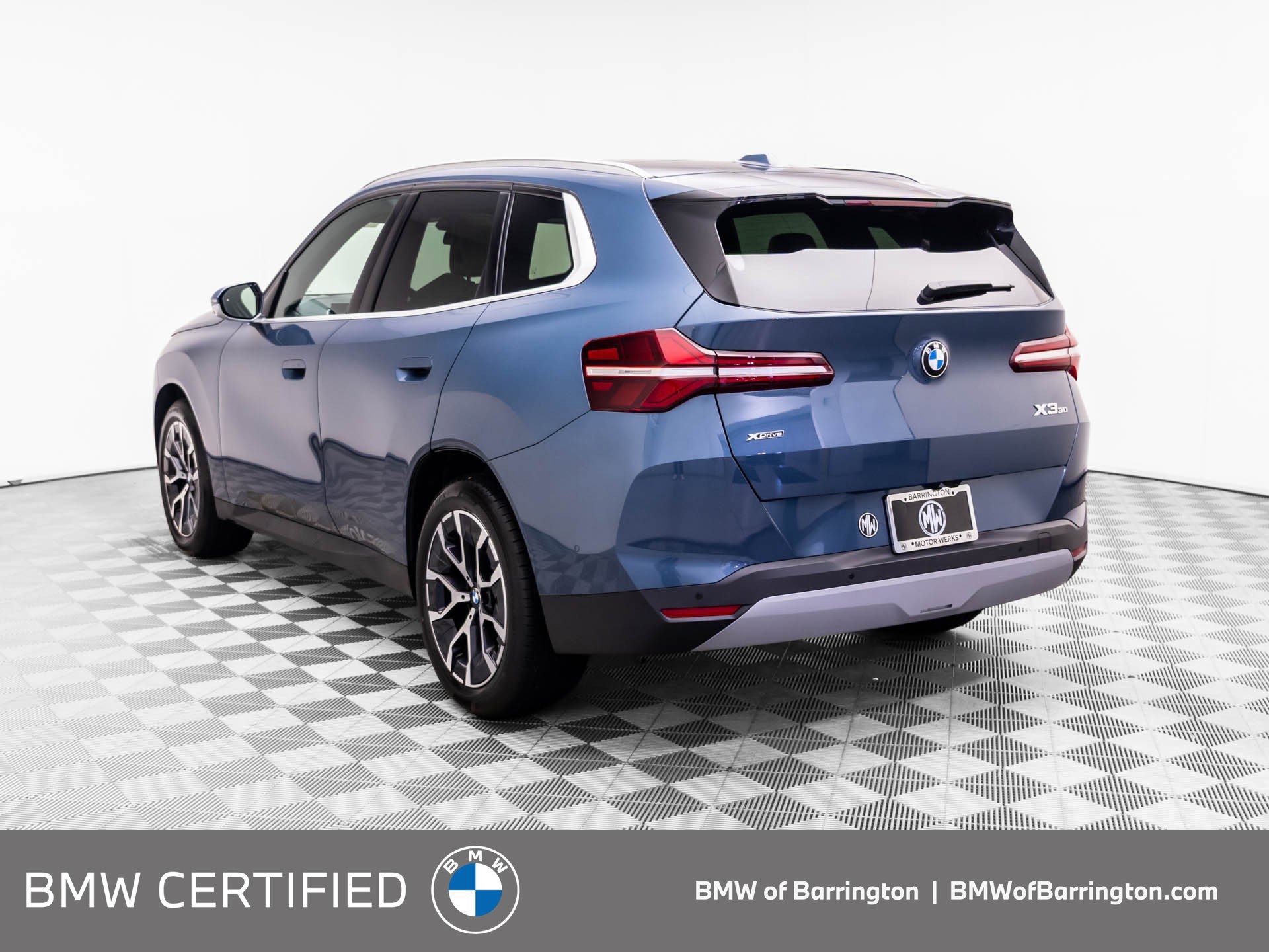 Certified 2026 BMW X3 xDrive30i w/ Premium Package AWD/4WD image 3