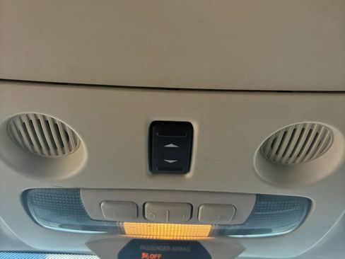 Used 2018 Ford EcoSport SE w/ SE Convenience Package FWD image 23