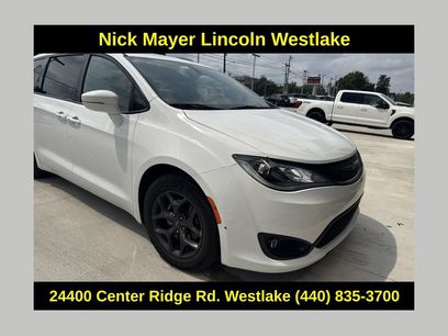 Used 2019 Chrysler Pacifica Limited w/ S Appearance Package