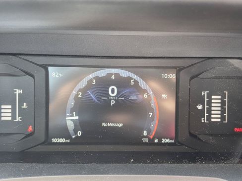 Used 2025 Toyota Tacoma SR AWD/4WD image 21