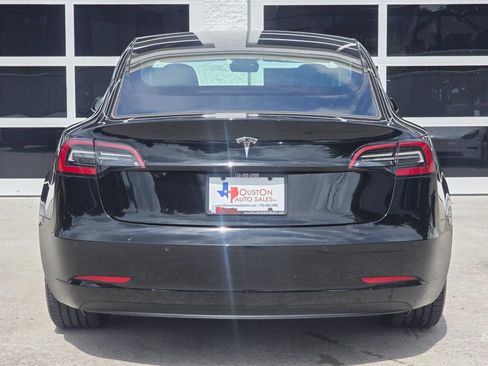 Used 2019 Tesla Model 3 Standard Range Plus RWD image 6