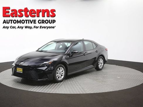 Used 2025 Toyota Camry LE FWD image 55