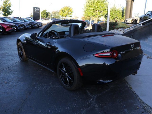 Certified 2026 MAZDA MX-5 Miata Sport RWD image 3