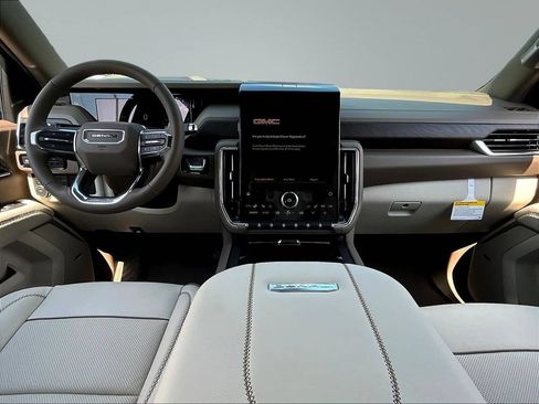 New 2026 GMC Yukon Denali AWD/4WD image 5