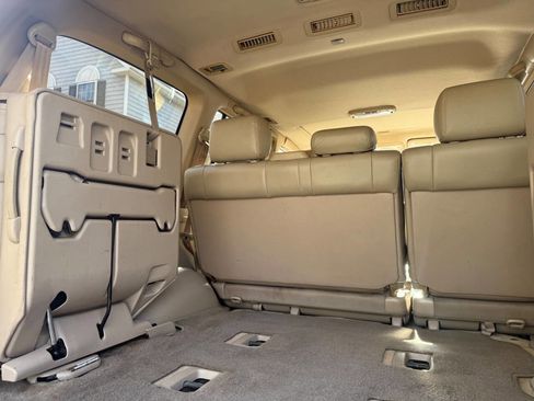 Used 2001 Lexus LX 470 4WD image 32