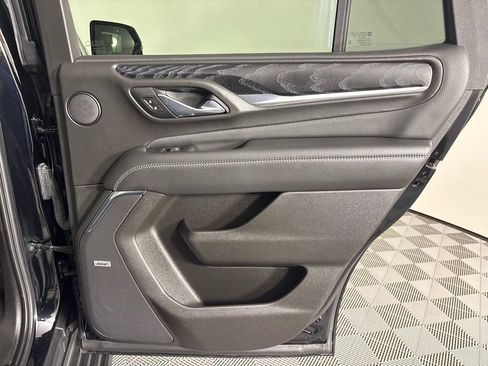 Used 2021 GMC Yukon Denali w/ Denali Premium Package RWD image 54