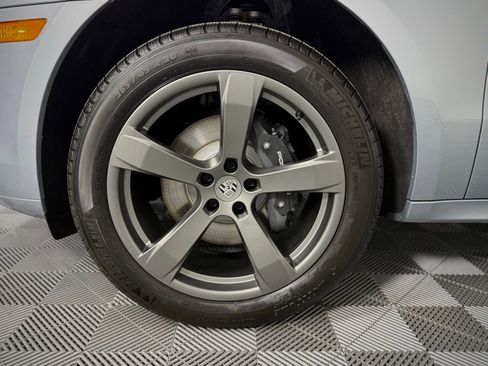 New 2026 Porsche Macan AWD/4WD image 13