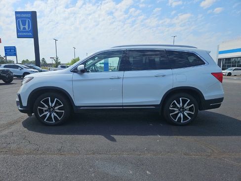 Used 2022 Honda Pilot Touring image 2