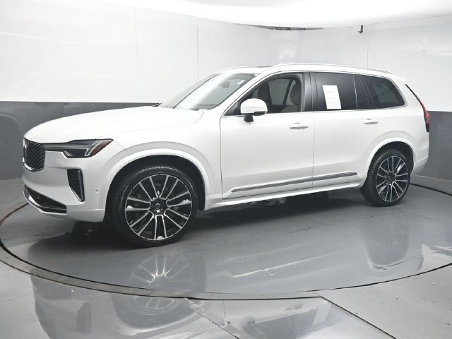 Used 2026 Volvo XC90 B6 Plus w/ Protection Package Premier AWD/4WD image 4