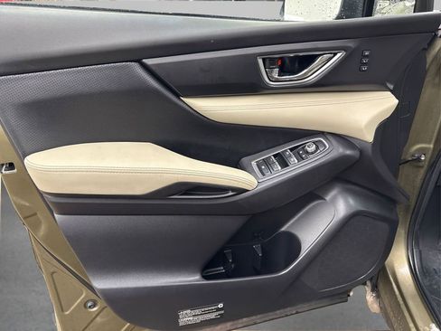 Used 2023 Subaru Ascent Limited image 22