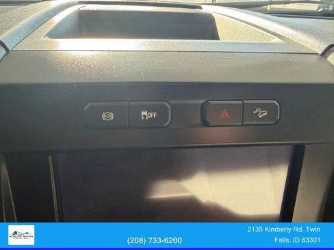 Used 2022 Ford F250 XLT w/ XLT Premium Package image 18