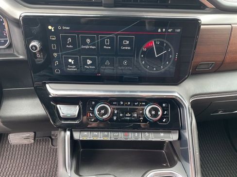 Used 2024 GMC Sierra 1500 Denali Ultimate image 19