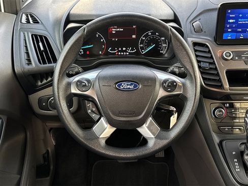 Used 2021 Ford Transit Connect XLT image 16
