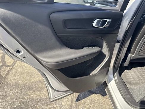 Used 2023 Volvo XC40 B5 Ultimate w/ Protection Package Premier AWD/4WD image 23