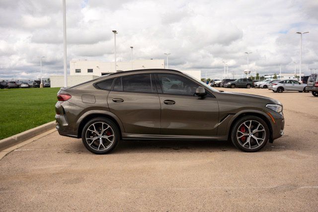 Used 2022 BMW X6 xDrive40i AWD/4WD image 8