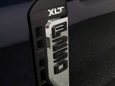 New 2025 Ford F250 XLT w/ F-250 >10K GVWR Package image 26