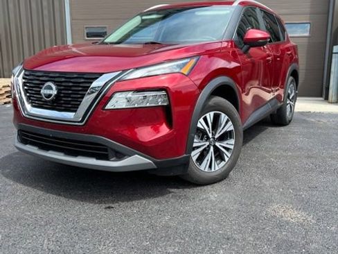 Used 2023 Nissan Rogue SV w/ SV Premium Package AWD/4WD image 1