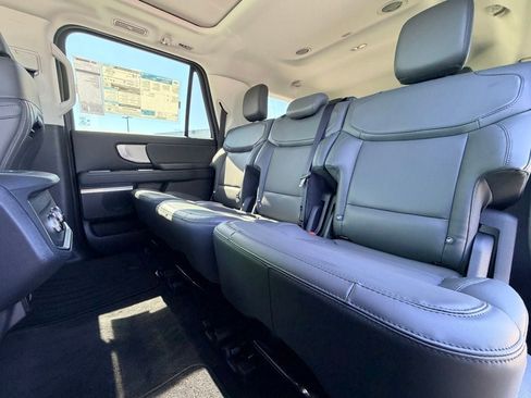 New 2026 Ford Expedition Max Active AWD/4WD image 13