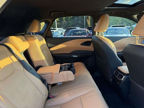 Used 2024 Lexus RX 350 image 18