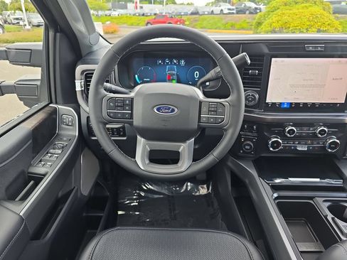 New 2026 Ford F250 Lariat w/ Lariat Ultimate Package AWD/4WD image 18