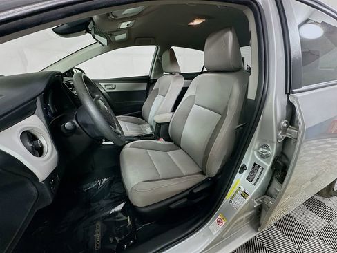 Used 2017 Toyota Corolla LE image 23