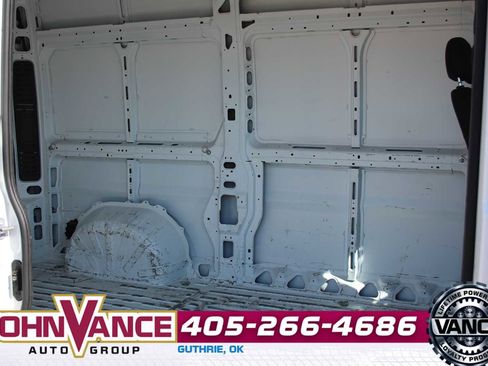 Used 2023 RAM ProMaster 2500 w/ Driver Convenience Group image 17