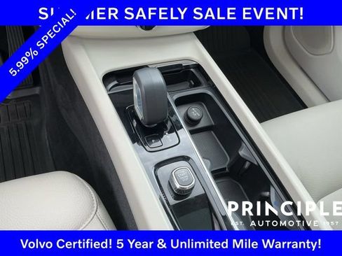 Certified 2023 Volvo XC60 B5 Plus w/ Protection Package Premier AWD/4WD image 20