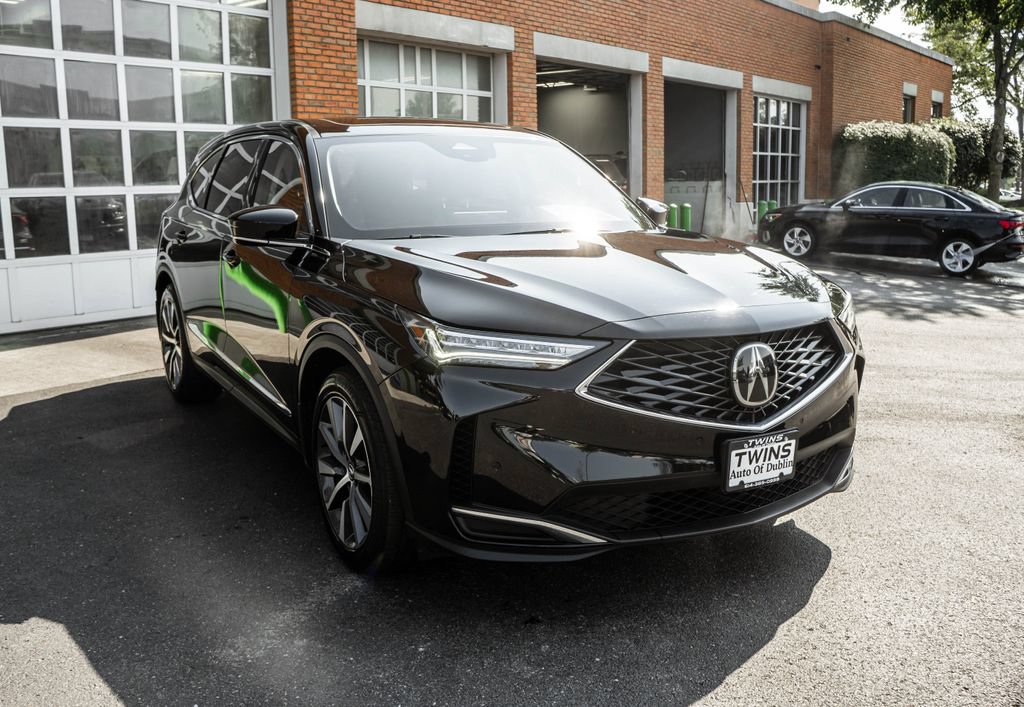 Used 2025 Acura MDX w/ Technology Package AWD/4WD image 5