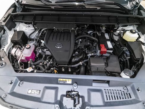 Certified 2026 Toyota Highlander XSE AWD/4WD image 40
