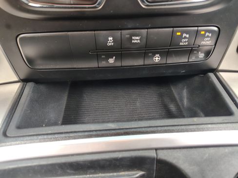 Certified 2017 RAM 1500 Big Horn AWD/4WD image 32