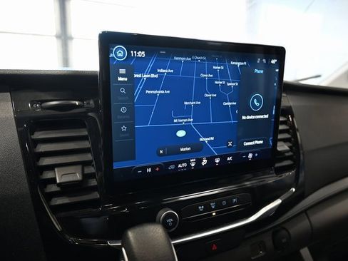 Used 2023 Ford Transit 350 XLT image 21